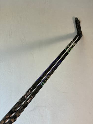 *2 Pack* of New 85 Flex Malkin Curve Senior CCM Ribcor Trigger 9 Pro LH Hockey Sticks