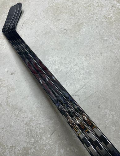 3 PACK 90 Flex P29 Senior CCM XF Ghost Right Hand Hockey Stick (New) Pro Stock