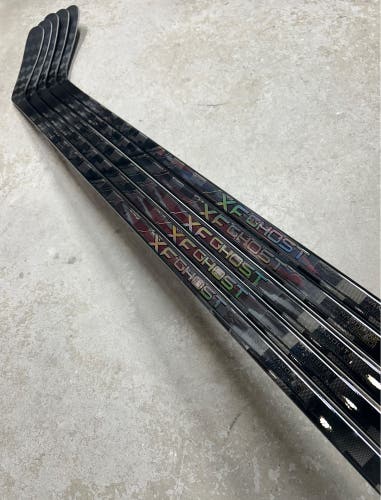 5 PACK 90 Flex P29 Senior CCM XF Ghost Right Hand Hockey Stick (New) Pro Stock
