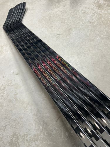 6 PACK 90 Flex P29 Senior CCM XF Ghost Right Hand Hockey Stick (New) Pro Stock