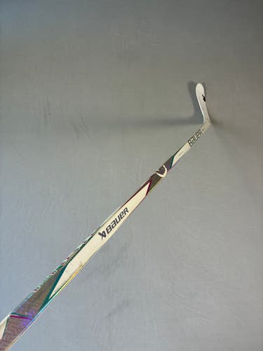 Used 55 Flex P28 Intermediate Bauer Proto2 Left Hand Hockey Stick