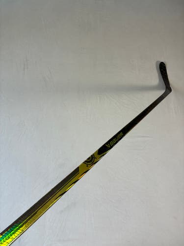 Used 55 Flex P28 Intermediate Bauer Proto-R Left Hand Hockey Stick