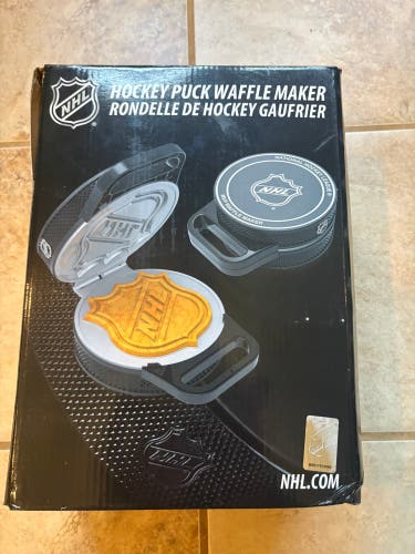 NHL Hockey Puck Waffle Maker