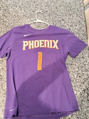 Purple Medium/Large Kids Unisex Nike Shirt (Used)