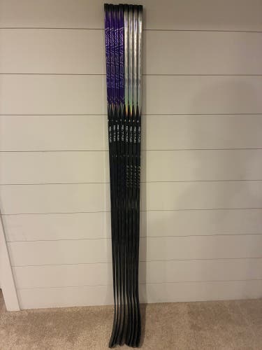 Senior Bauer Vapor Flylite Left Hand Hockey Stick P92 77 Flex (New)