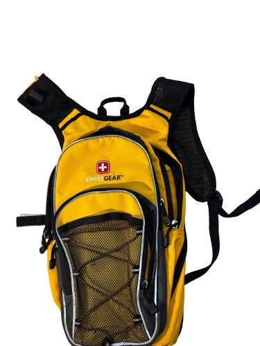 Swiss Gear Backpack Med Yellow Hiking Adjustable Many Compartments Bungee Front