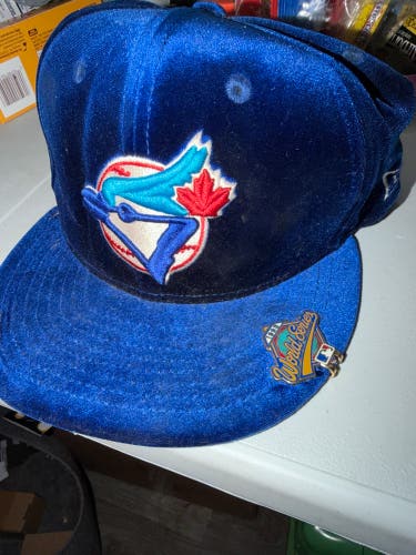 Blue Men's 7 5/8 New Era Hat (Used)