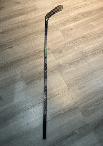 Air Force Senior Warrior Novium 2 Pro Right Hand Hockey Stick M90 80 Flex Pro Stock Oliphant (New)