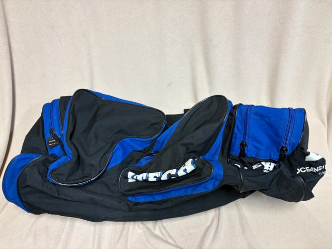 Itech hockey gear Bag (Used)