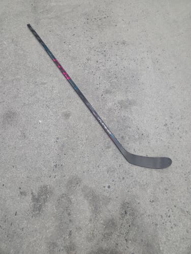 New Senior CCM Ribcor Unleashed Pro Left Handed Hockey Stick P28 65 Flex