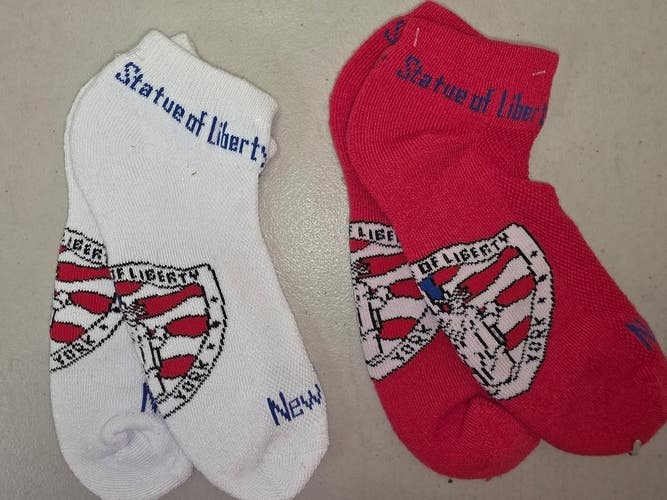 ST14 Mens "STATUE OF LIBERTY NEW YORK" Crew Socks Lot of 2 Pair MEDIUM New