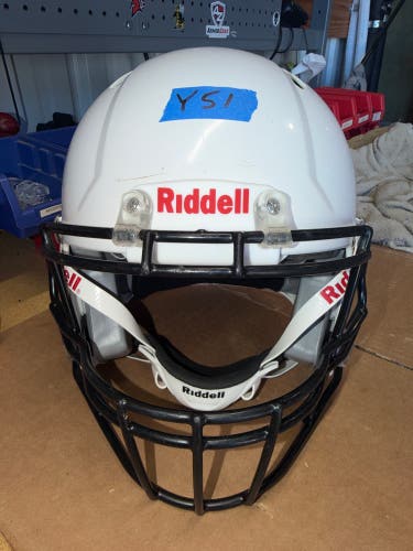USED RIDDELL SPEED ICON YOUTH HELMET - LARGE - WHITE