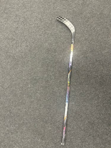 True Hzrdus 9x4 Hockey Stick Youth Right Hand 15 Flex T92 (New)