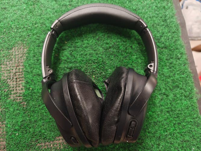 Bose QuietComfort Wireless Over-Ear Headphones - Black