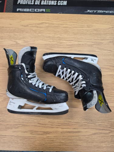 Size 9 Fit 2 Bauer Vapor Hyperlite 2 Hockey Skates Pro Stock 9 (Used) #X22