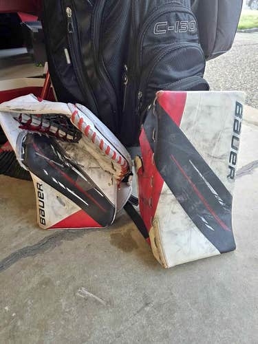 Bauer Hyperlite Goalie Glove and Blocker (Senior)