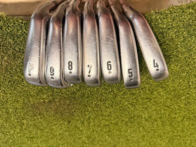 Callaway Apex Pro 4-PW Iron Set, Project X IO X-Stiff Flex, RH