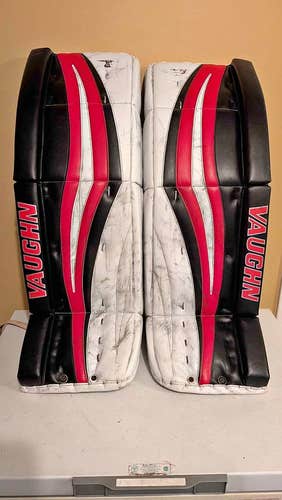 Vaughn Velocity V7 XR Pro Carbon Goalie Full Set (34+2)