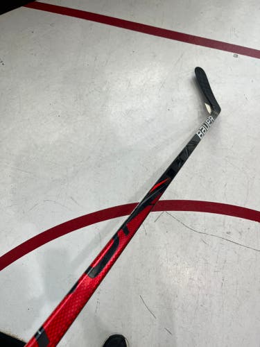 CUT | Bauer Vapor Flylite Hockey Stick Left Hand | P92M 68 Flex (61")