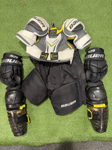 Bauer Starter Kit | Youth | Sizes In Photos