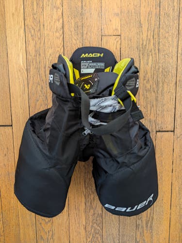 Youth Medium Bauer Supreme Mach Hockey Pants (Used)