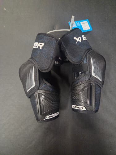 New Senior Medium Bauer X Elbow Pads