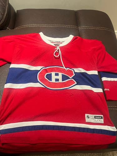 Youth L/XL Montreal Canadians jersey