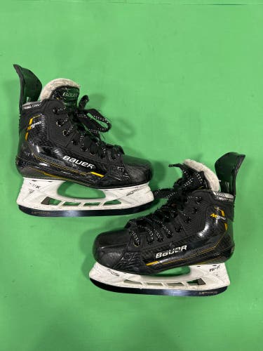 Bauer Supreme M5 Pro Hockey Skates | Intermediate Size 4