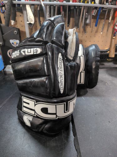 Sande GMS 980 Gloves 14" (Used) ProGlo