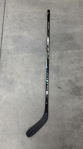 Junior Bauer Pulse Right Handed Hockey Stick P88 50 Flex (Used)