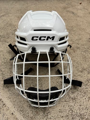 Small CCM Tacks 720 Helmet (Used)