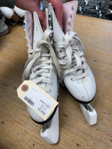 Lange Galaxy Size 2 Figure Skates