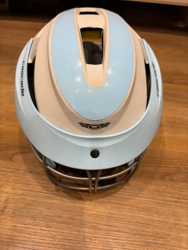 Used Cascade Lx Womens Lax Helmet Lacrosse Facial Protect Carolina Blue Junior 22272839