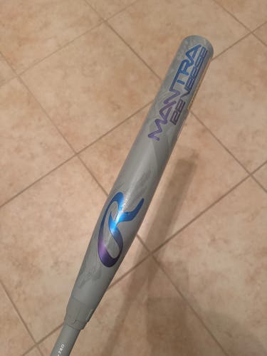 New In Wrapper Rawlings Mantra Reverse 32/22