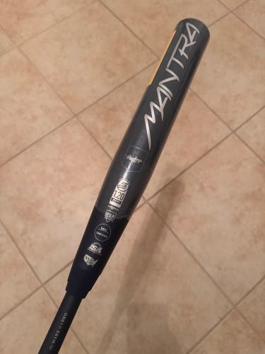 New In Wrapper Rawlings Mantra 31/21