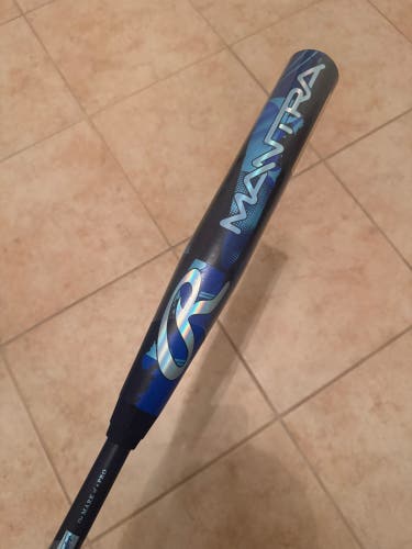 New In Wrapper Rawlings Mantra 31/21