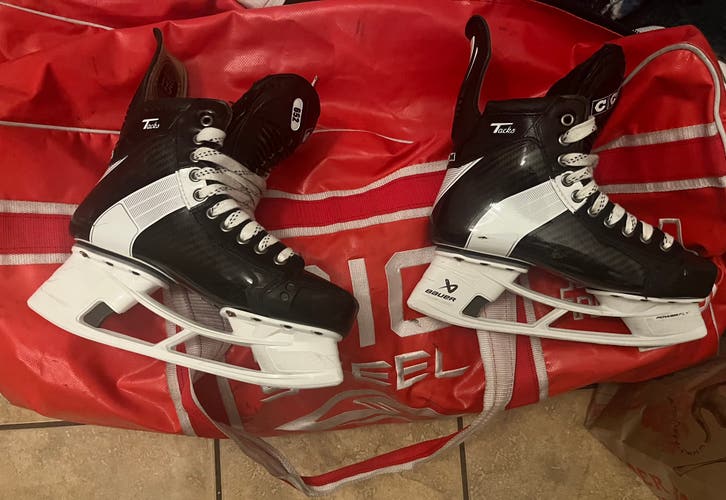 NHL Custon Pro Stock.CCM Tacks 652 Pro Hockey Skates Wide Width Pro Stock 7.5 (barely Used)