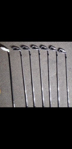 Taylormade 4 and 5 Iron, 7-9 Iron R9 TPs. Plus a Taylormade RBZ Tour 3 Wood Driver
