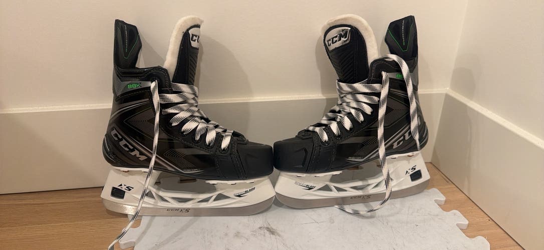 2021 CCM Ribcor 88K Hockey Skates Size 2 (New)