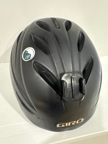 Medium Giro G10 Helmet (Used)