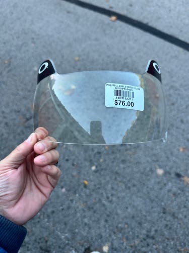 Oakley (New)