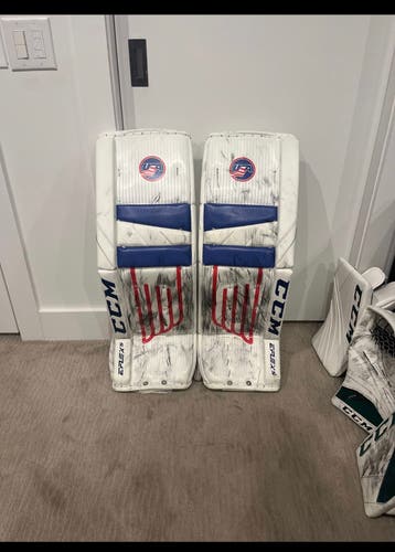 CCM Pro Stock Eflex 5 Goalie Leg Pads