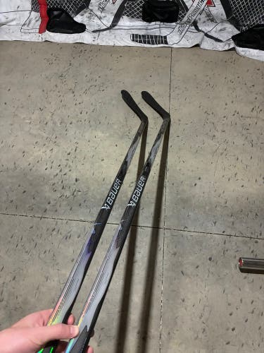 2 pack Senior Bauer Vapor Flylite Left Hand Hockey Stick P92 77 Flex Pro Stock (New)