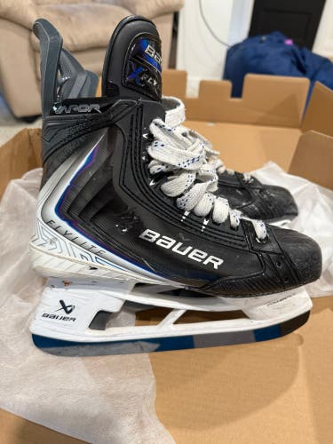 Black/White 2025 Bauer Vapor Flylite Hockey Skates 7.5 (Used)
