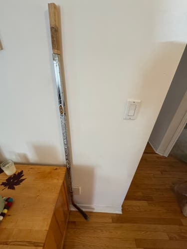 Easton Synergy 85 Flex Hockey Stick