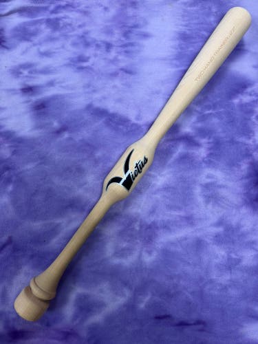 Victus Bat Wood 27" (Used)