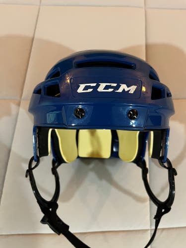 Small CCM Vector V08 Helmet Pro Stock (Used)