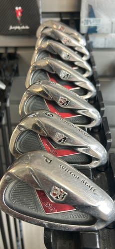 Wilson Staff Di7 Right Handed Iron Set (Used)