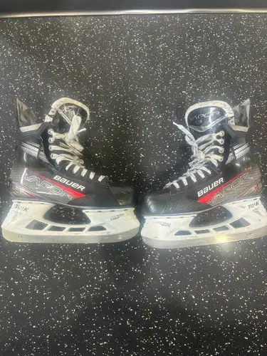 Bauer Vapor 3X Hockey Skates 9 (Used)