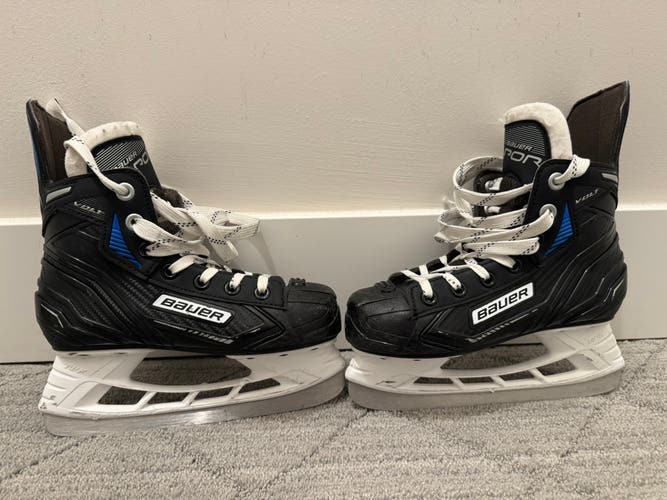 Bauer Vapor VOLT Hockey Skates 13 (Used)